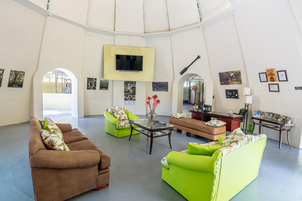 Kayak Lodge Damas Экстерьер фото